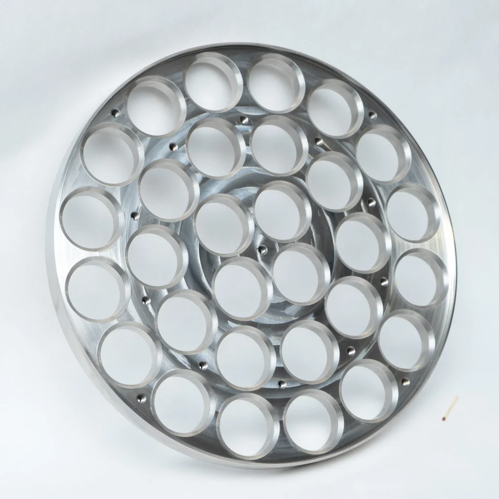 Precyzyjna obróbka otworów w obróbce CNC